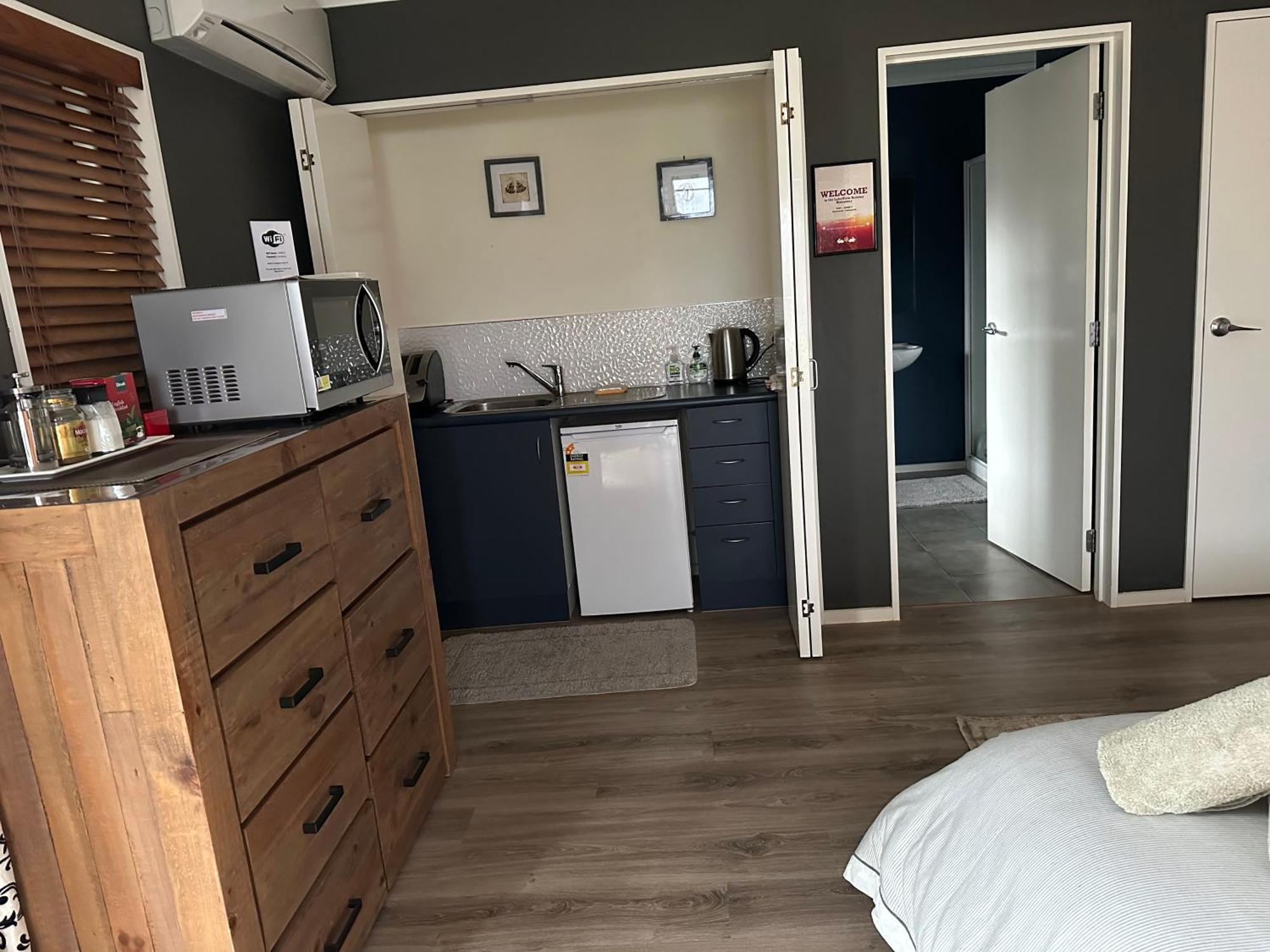 Lakeview Holiday Hideaway Таупо Экстерьер фото